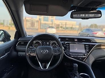 camry 10: Toyota Camry: 2018 г., 2.5 л, Вариатор, Гибрид, Седан — 6