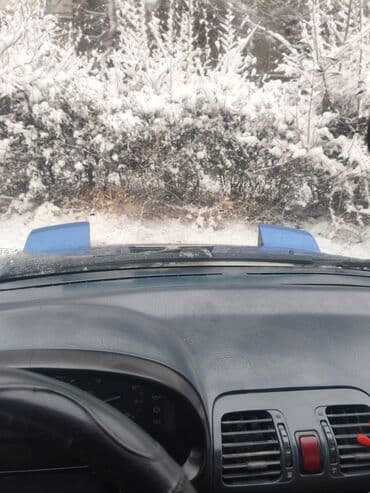 mazda 323 ф: Mazda 323: 1992 г., 1.6 л, Автомат, Бензин, Хетчбек — 1