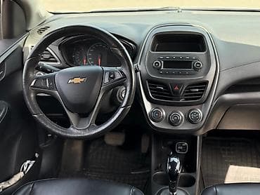 108: Chevrolet Spark: 2019 г., 0.1 л, Автомат, Бензин — 5