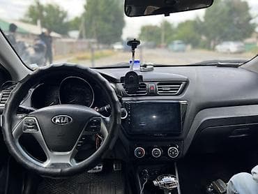 a6 audi: Kia Rio: 2017 г., 1.6 л, Автомат, Бензин, Седан — 4