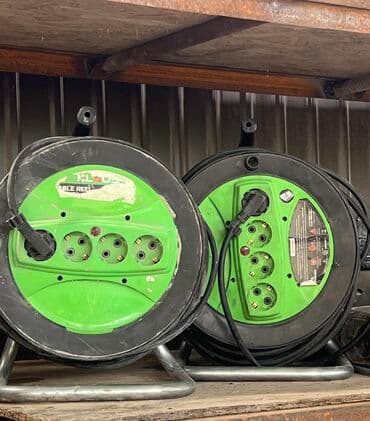 Сдам в аренду Утюги, Строительные леса, Опалубки