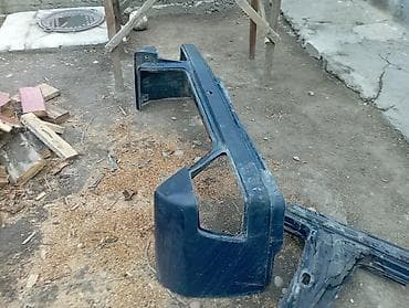 w124 e: Продаю на Мерседес 124 центральные стойки по 2000 сом каждая и задняя — 1