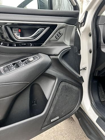 Subaru: Subaru Outback: 2022 г., 2.5 л, Вариатор, Бензин, Универсал — 9