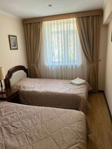 комнаты на иссык куле: Батир, Р | Радуга West, Кош-Көл, Балдар аянтчасы, Унаа токтотуучу жай, унаа туруучу жай, Коргоодогу аймак — 5