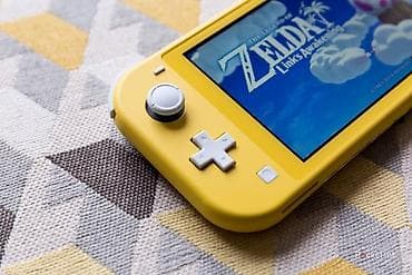 олед: Nintendo Switch Lite чипован Кому выбирать Свитч Лайт: - тактильному — 2