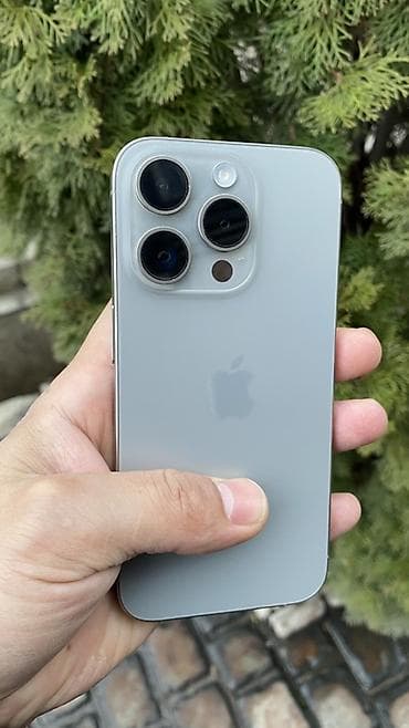 IPhone 15 Pro, Б/у, 512 ГБ, Серебристый