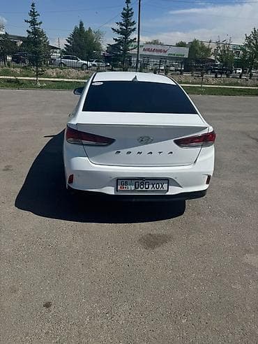 golf 2: Hyundai Sonata: 2019 г., 2 л, Автомат, Газ, Седан — 4