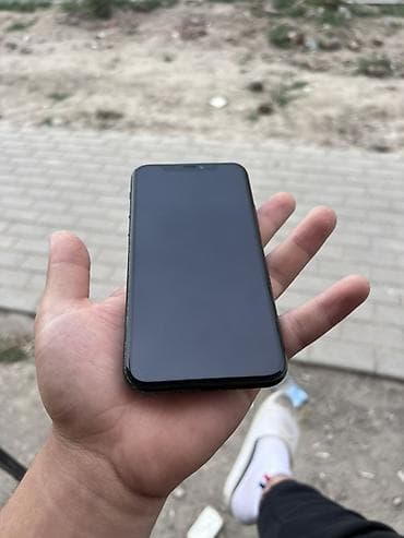 core i7 10700: IPhone 11 Pro, 256 ГБ, Matte Midnight Green, Чехол — 1