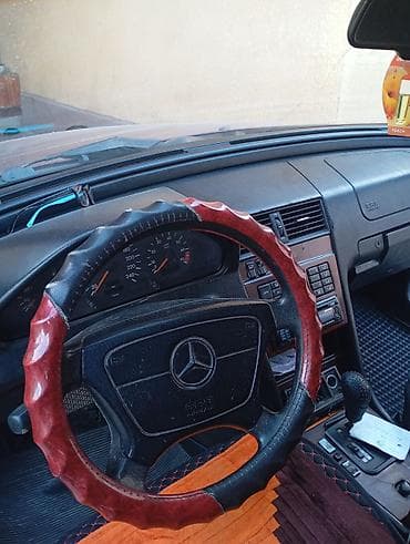 w210 e320: Mercedes-Benz C-Class: 1995 г., Седан — 3