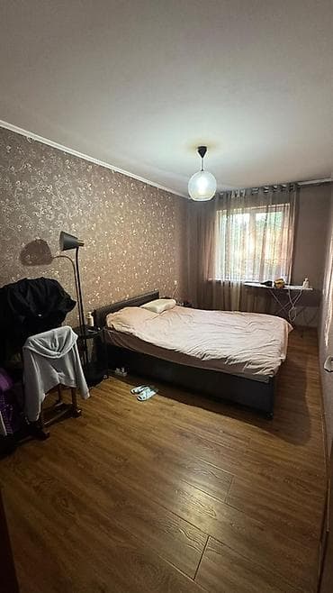 Продажа квартир: Продается 3х комнатная квартира в 6мкр. Очень срочно Собственник — 6