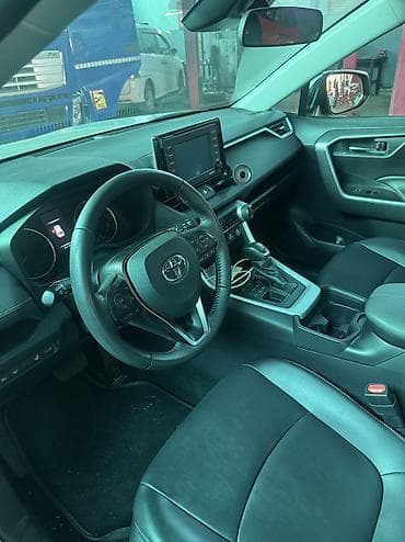 avante 2020 interior: Toyota RAV4: 2020 г., 2.5 л, Автомат, Бензин, Кроссовер — 10