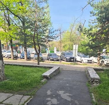 аренда жилой дом: Сдается в аренду коммерческое помещение 75м2, свободное назначение - — 10