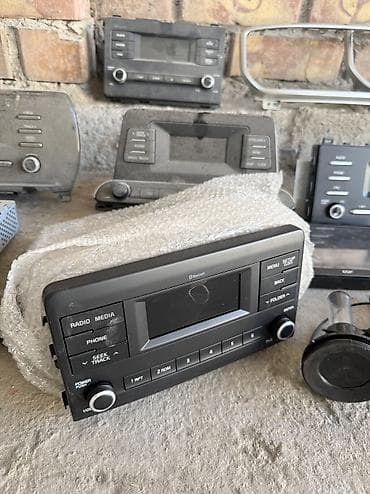 забыл: Сenter console Kia 2020 г., Б/у, Оригинал, Корея — 2