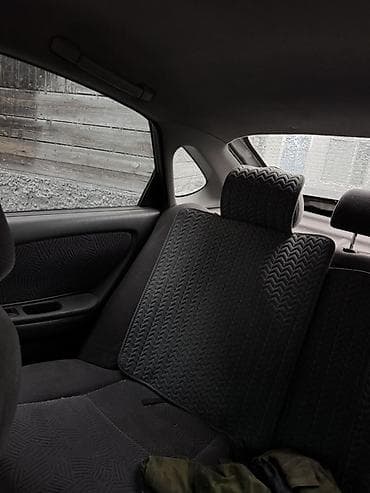 mini coper: Toyota Avensis: 1998 г., 2 л, Механика, Дизель, Хэтчбэк — 8