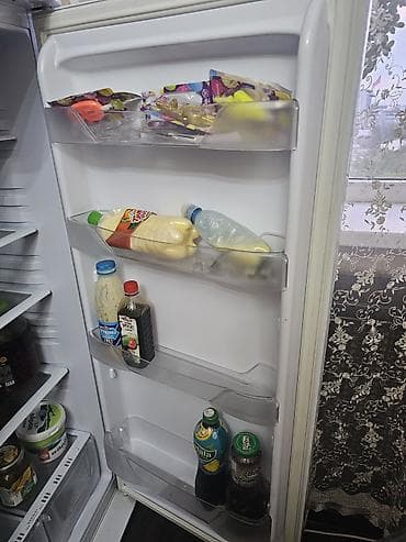 poco 4x: Холодильник Biryusa, Однокамерный, De frost (капельный) — 5