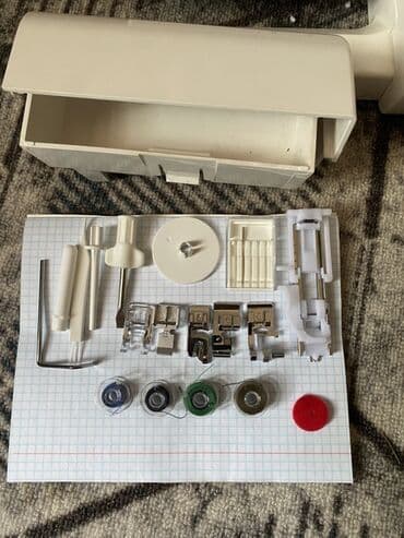 сдаем швейный цех: Швейная машина Janome, Оверлок — 4