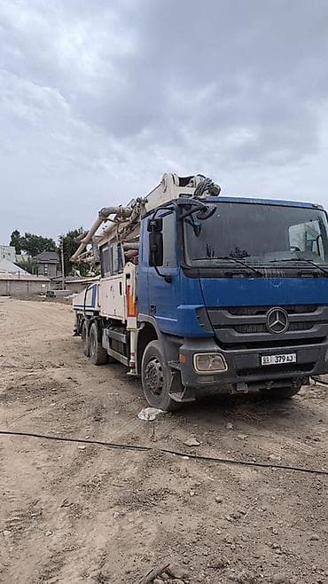 team terzo: Бетононасос, Mercedes-Benz — 2