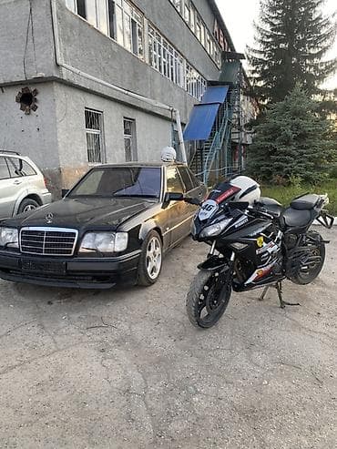 Мототехника: Спортбайк Kawasaki, 250 куб. см, Бензин, Чоңдор үчүн — 1