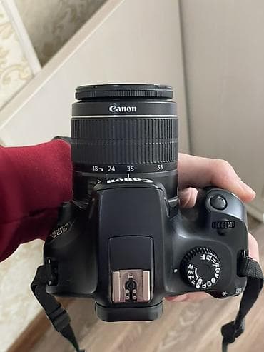 canon 1000d: Всё есть чехол зарядка срочно продаю Зеркальная камера Canon EOS 4000D — 2