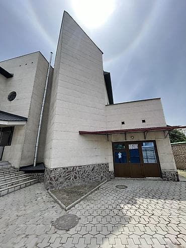 парковая: Сдается Дом Район Ташрабат 3 этажный 5 соток 7 комнат 4 сан узла — 1