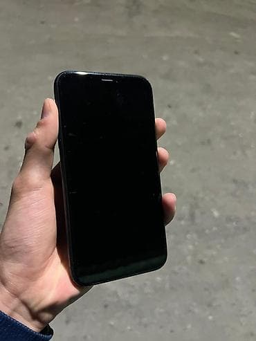 IPhone Xr, 64 ГБ, Кара, Кабель, 79 % — 4