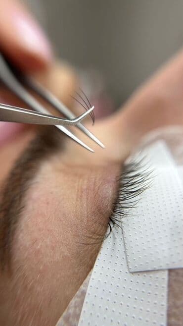 Обучение, курсы: Наращивание ресниц - Акция на первое посещение: 900 сом, любой объем — 7