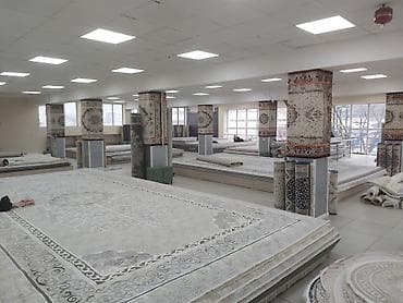 сдаю на рынке: 3й этаж - 320кв.м 4й этаж - 120кв. Жибек-Жолу 213. напротив — 2