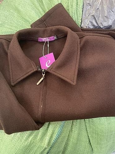 Пуховики и зимние куртки: Женская укороченная куртка на молнии бомбер пальто - Модель: прямой — 4