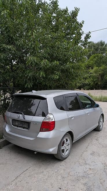 Транспорт: Honda Fit: 2002 г., 1.3 л, Автомат, Бензин, Хэтчбэк — 3
