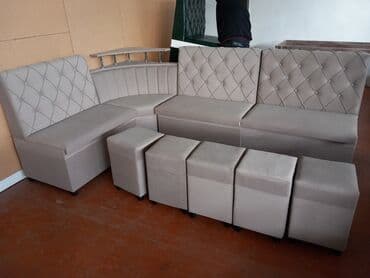 куххонный уголок: Кухонный Уголок 2.5х1.5 
Стол 190х90 
5 пуфик — 3