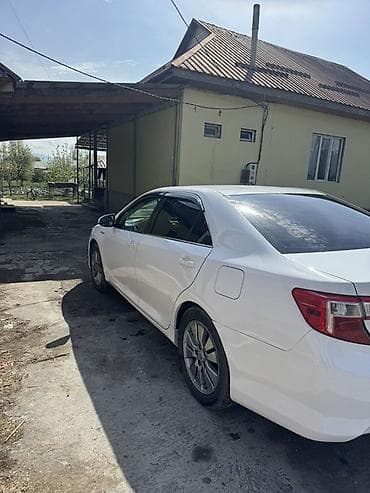 kruz: Toyota Camry: 2012 г., 2.5 л, Автомат, Гибрид, Седан — 6