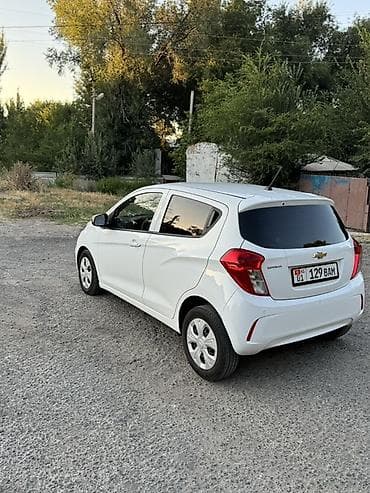Продажа авто: Chevrolet Spark: 2019 г., 1 л, Механика, Бензин, Хэтчбэк — 6