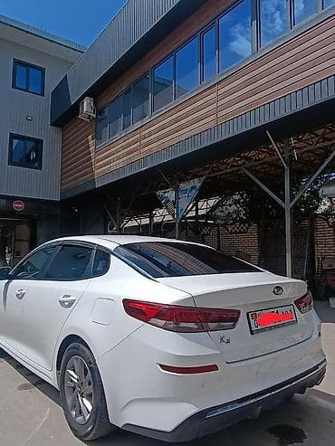 актион автомобиль: Kia K5: 2018 г., 2 л, Автомат, Газ, Седан — 3
