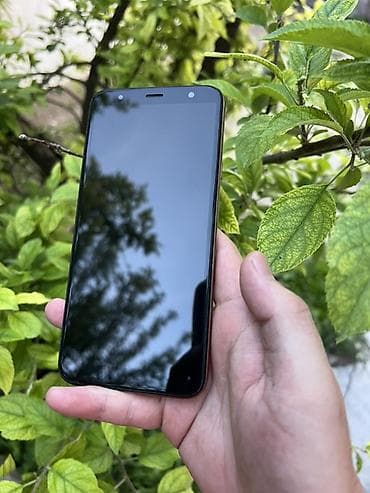 проектор для смартфона: Samsung Galaxy J4 Plus, Б/у, 16 ГБ, цвет - Черный, 2 SIM — 2