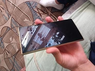 redmi note 7: Samsung Galaxy S24 Ultra (модель SM-S9280), цвет бежевый/золотой — 2