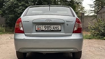 Продажа авто: Hyundai Verna: 2006 г., 1.4 л, Механика, Бензин, Седан — 7
