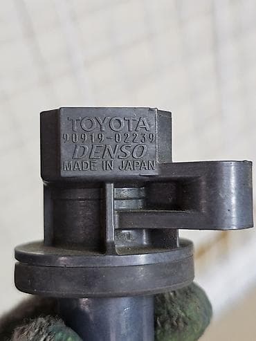 vin code: Катушка зажигания Toyota 2004 г., Б/у, Оригинал, Япония — 2