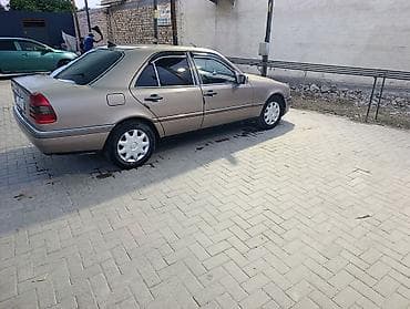 бенза насоз: Mercedes-Benz C-Class: 1994 г., 1.8 л, Автомат, Бензин, Седан — 9