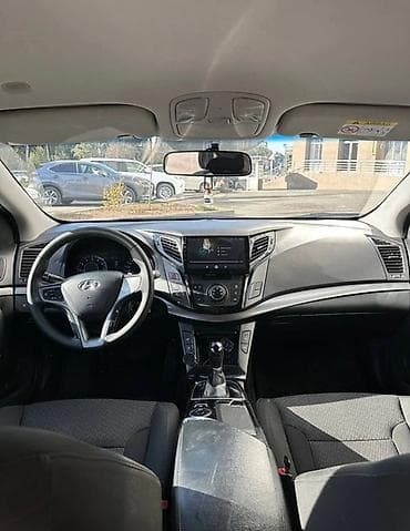 01: Hyundai i40: 2016 г., 2 л, Автомат, Седан — 3