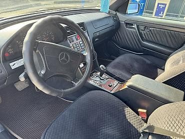аудио касеты: Mercedes-Benz C-Class: 1994 г., 2.2 л, Автомат, Бензин, Седан — 5