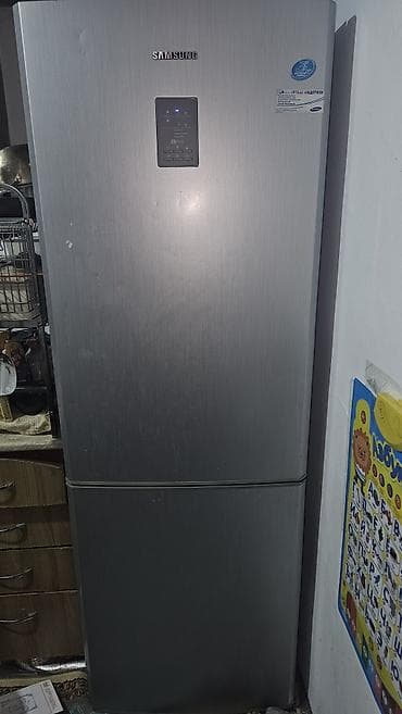 Холодильник Samsung, Б/у, Двухкамерный, Less frost, 200 * 2 * 60