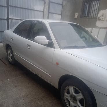 Daewoo Nubira: 1997 г., 1.5 л, Ручные, Бензин, Седан