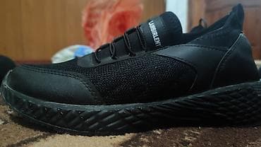 лунар гато 2: Кроссовки черные LAMBRENT - Универсальный дизайн в полностью черном — 2