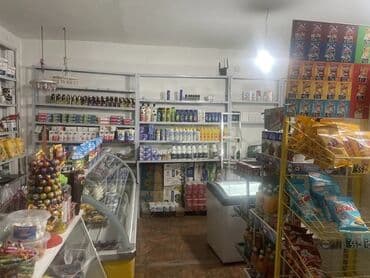 парикмахерские оборудование: Сдаю Магазин, Отдельностоящий магазин, 30 м² Действующий, С оборудованием, С ремонтом — 2