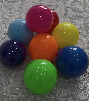 Манеждер: Гимнастические мячи (17–18 см) — подходят для игр и развития — 1