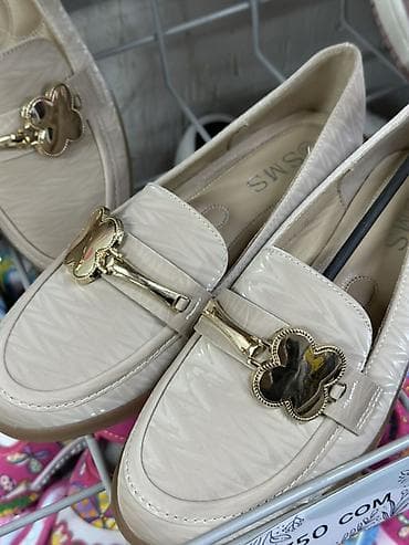 кроксы ботинки: Женские лоферы балетки бежевого цвета Остались 36 и 38 размер — 2