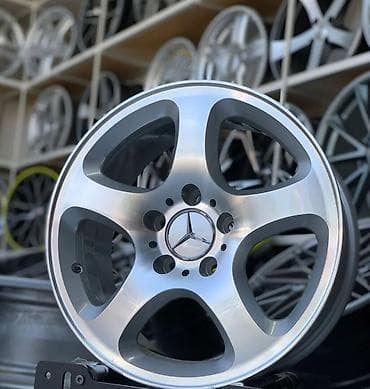 sprinter 4 4: Литые Диски R 17 Mercedes-Benz, 1 шт, отверстий - 5, Б/у — 1