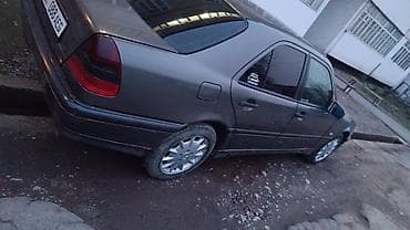 Mercedes-Benz 220: 2000 г., Механика, Бензин — 7