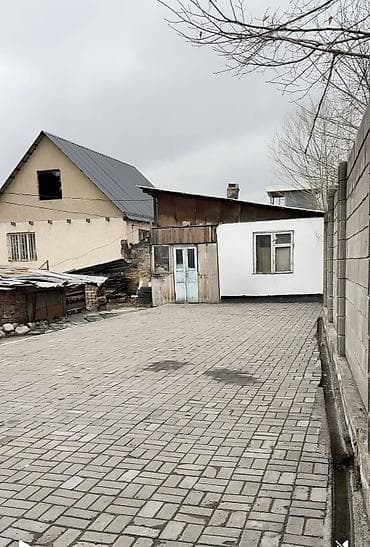 Продажа домов: 🏡 Продаётся угловой дом в Кызыл-Аскере 🔹 Участок — 5 соток 🔹 Дом — 80 — 5