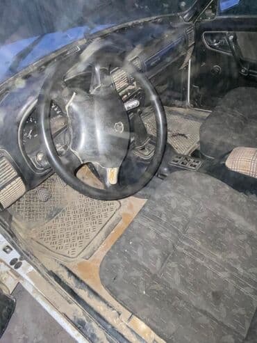 фары на опель вектра а: ГАЗ Волга, седан белого цвета. Особенности и комплектация: - Кузов — 1